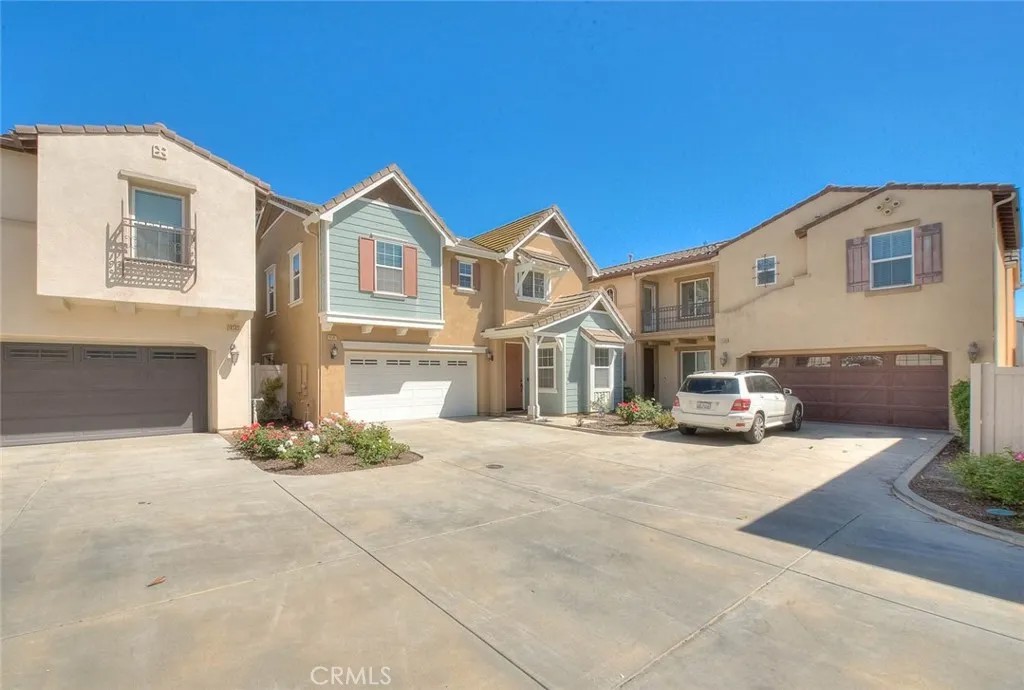 14587 Baylor Avenue