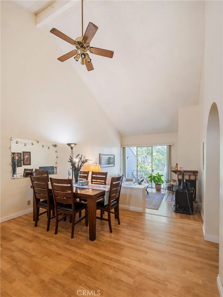 25613 Pine Creek