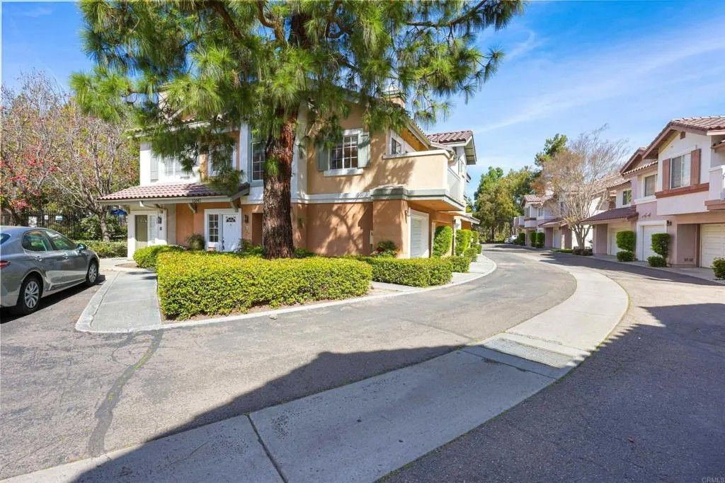 Photo of 12047 Tivoli Park Row #4, San Diego, CA 92128 (MLS # NDP2601771)