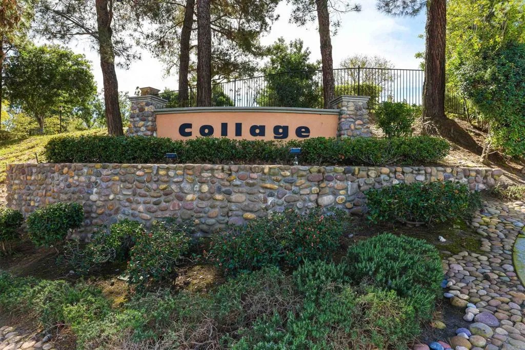 12047 Tivoli Park Row 4