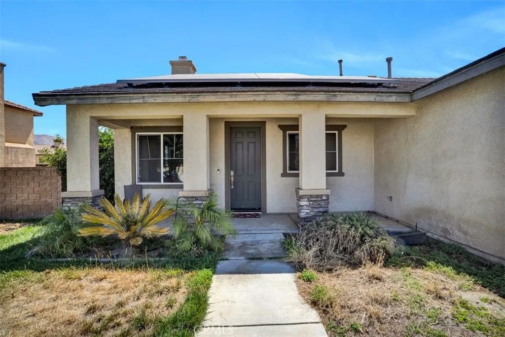 Photo of 629 Ivy Crest Drive, San Jacinto, CA 92582 (MLS # SW25150097)