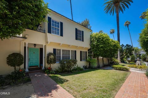 Photo of 1720 N Vista Street, Los Angeles, CA 90046 (MLS # P1-27783)