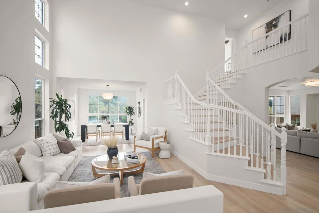 Photo of 5155 Ruette De Mer, San Diego, CA 92130 (MLS # 250044174)