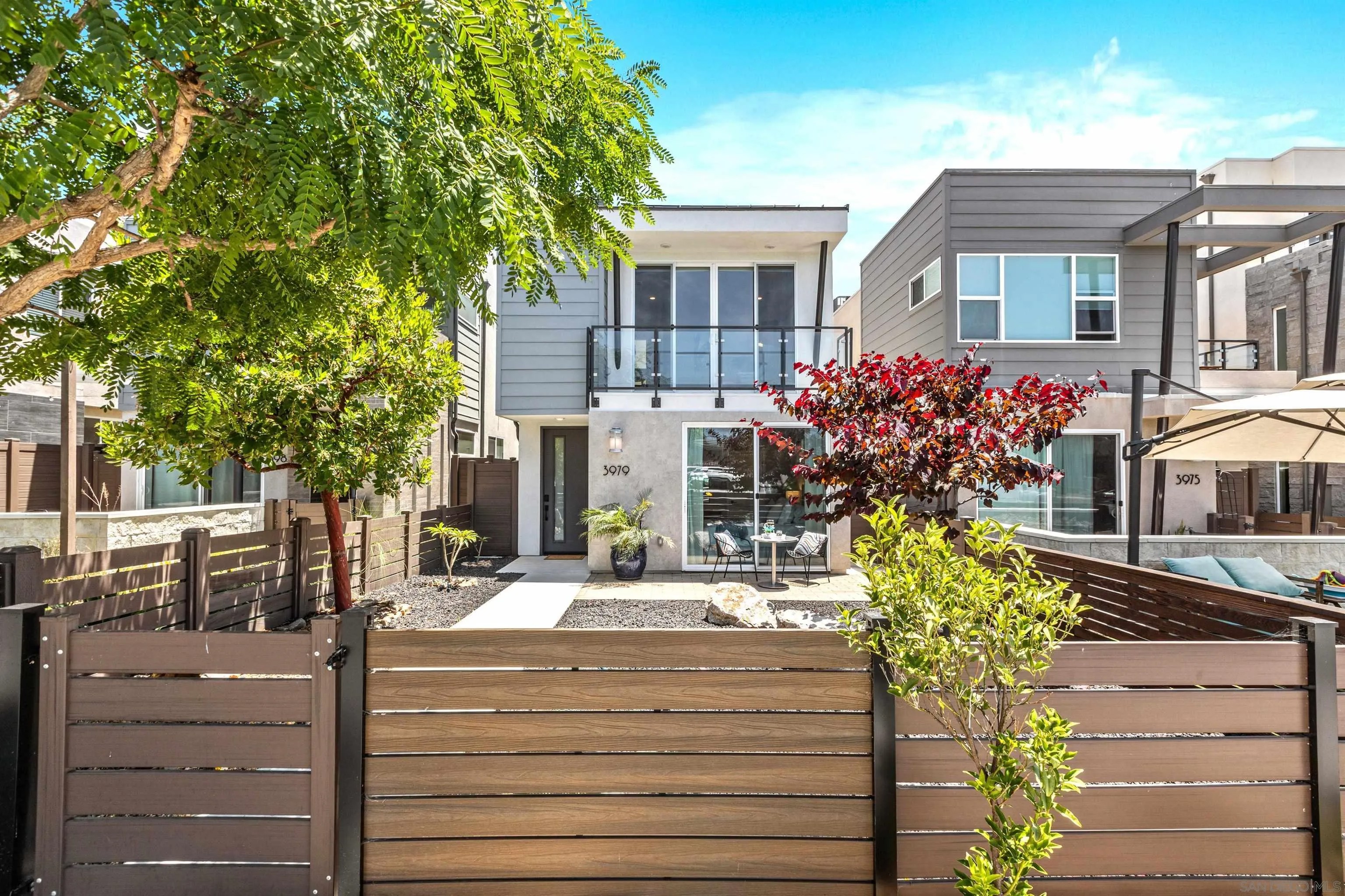 3979 Shasta St