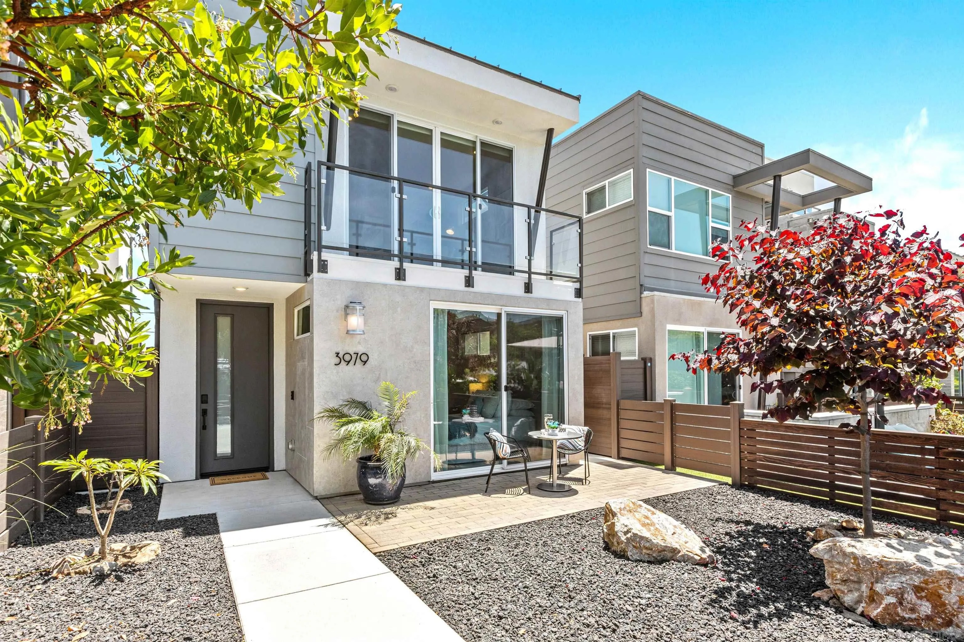 3979 Shasta St