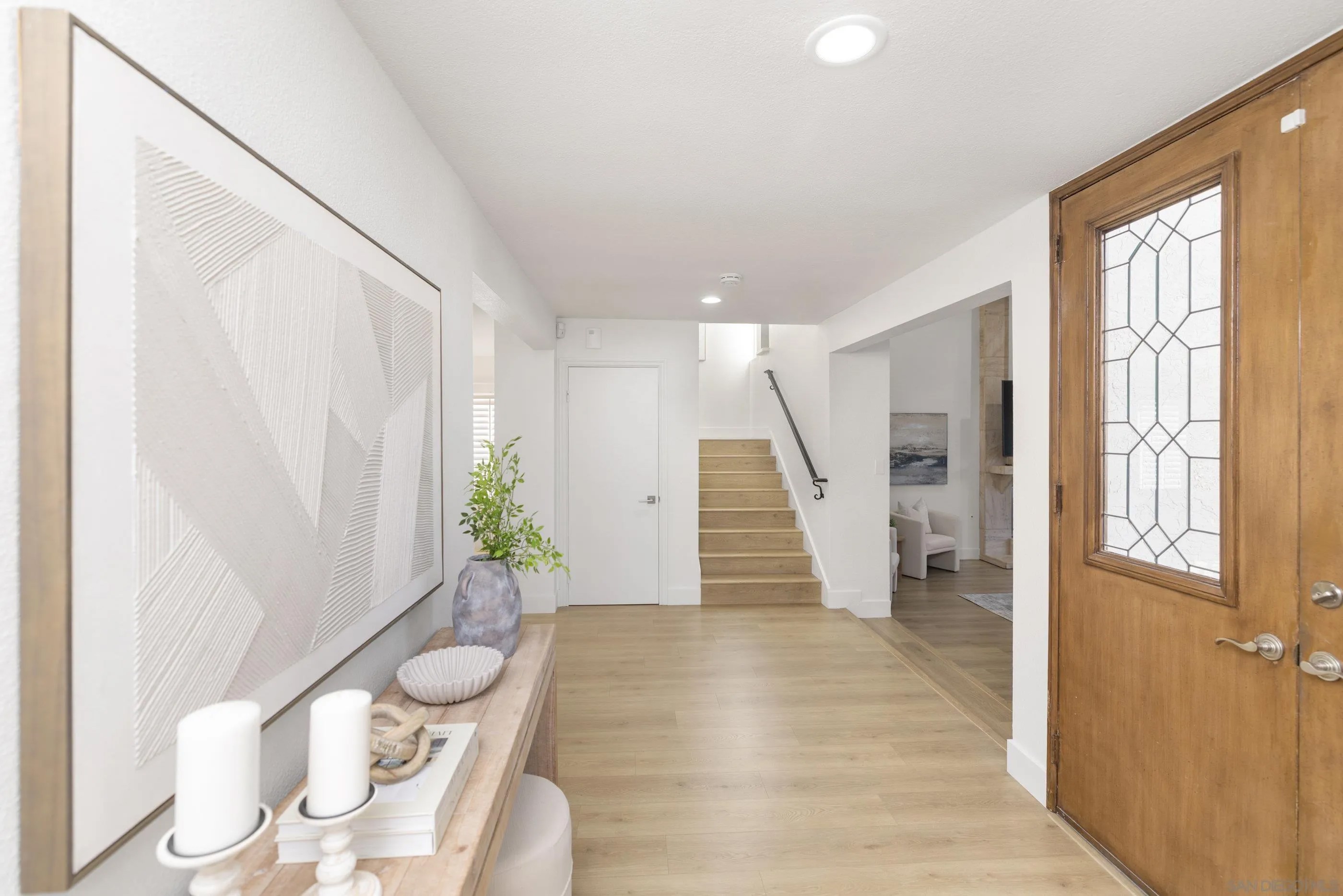 2518 Caminito La Paz