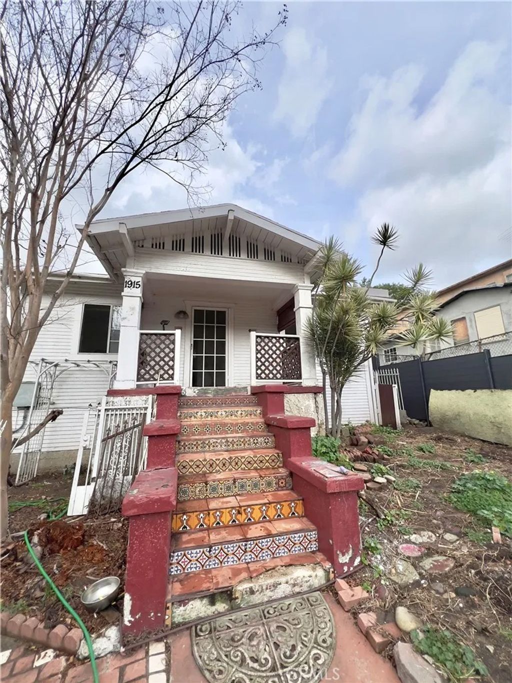 Photo of 1915 Echo Park, Los Angeles, CA 90026 (MLS # WS26045340)