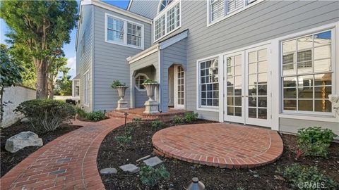 Photo of 18 Hillsdale Dr, Newport Beach, CA 92660 (MLS # OC26040199)