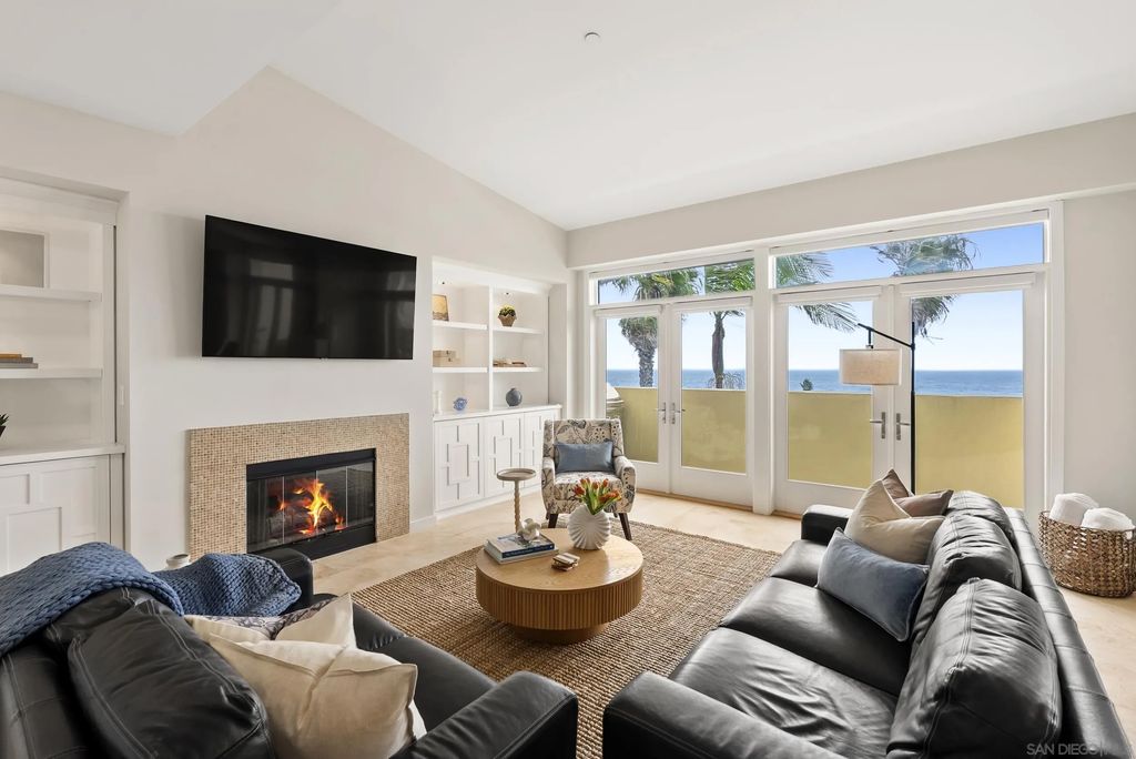 Photo of 5420 La Jolla Blvd #B302, La Jolla, CA 92037 (MLS # 250045371)