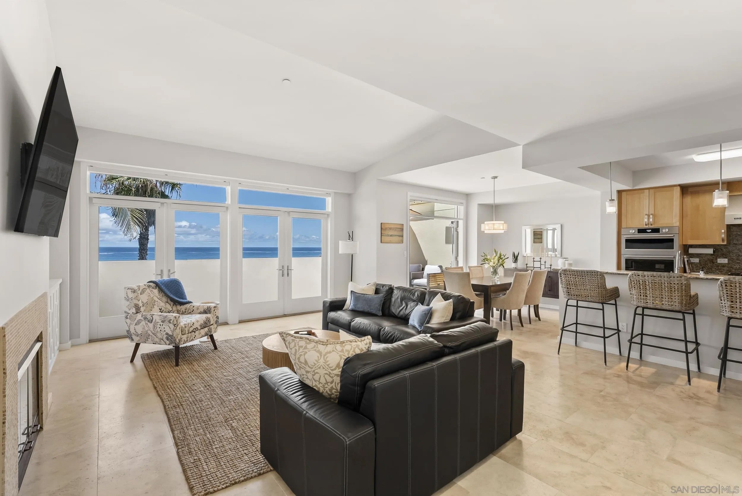 5420 La Jolla Blvd B302