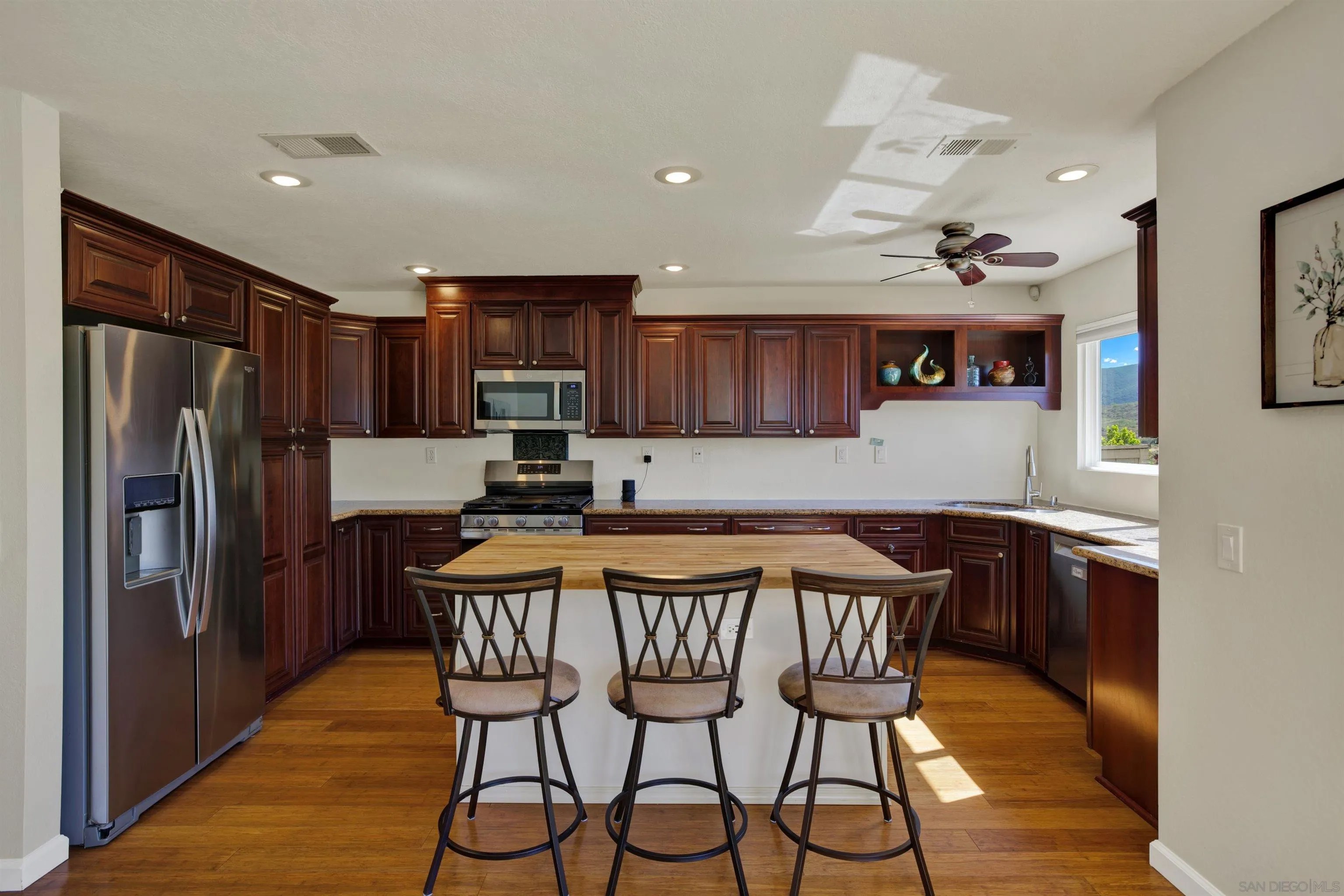 15814 Camino Crisalida