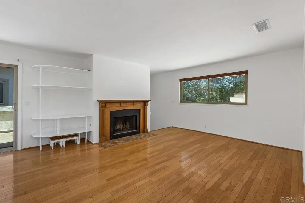 3150 Avenida Topanga
