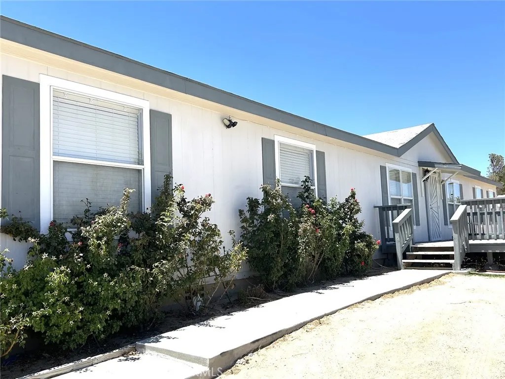 11120 Colt Avenue