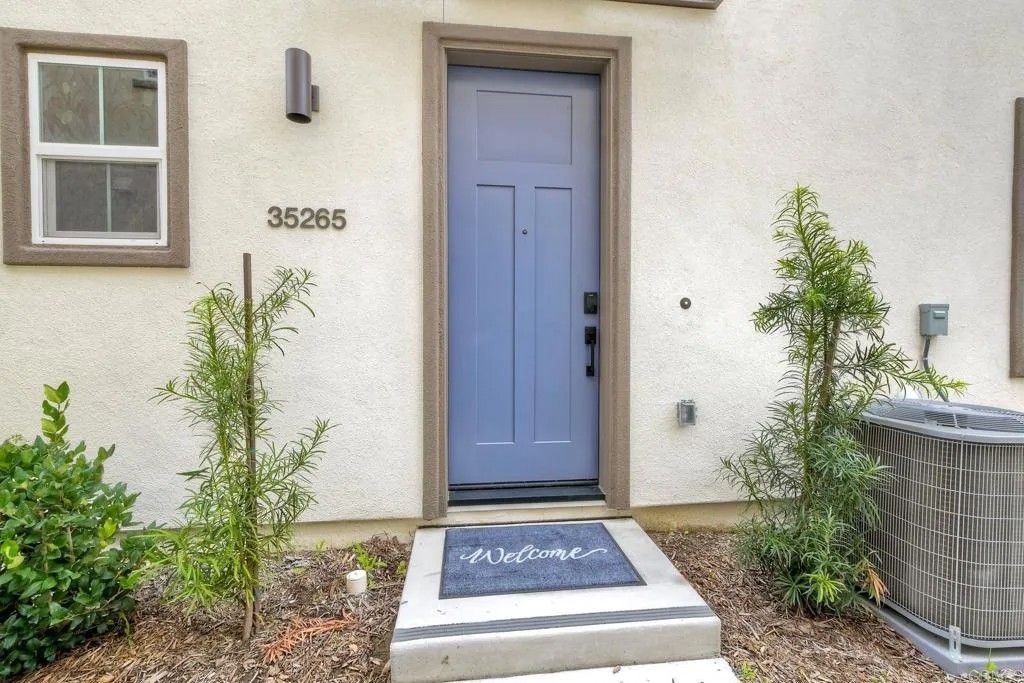 Photo of 35265 Blossom Place, Fallbrook, CA 92028 (MLS # NDP2604158)