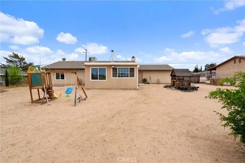 Tiny photo for 18250 Preston Street, Hesperia, CA 92345 (MLS # IV26068304)