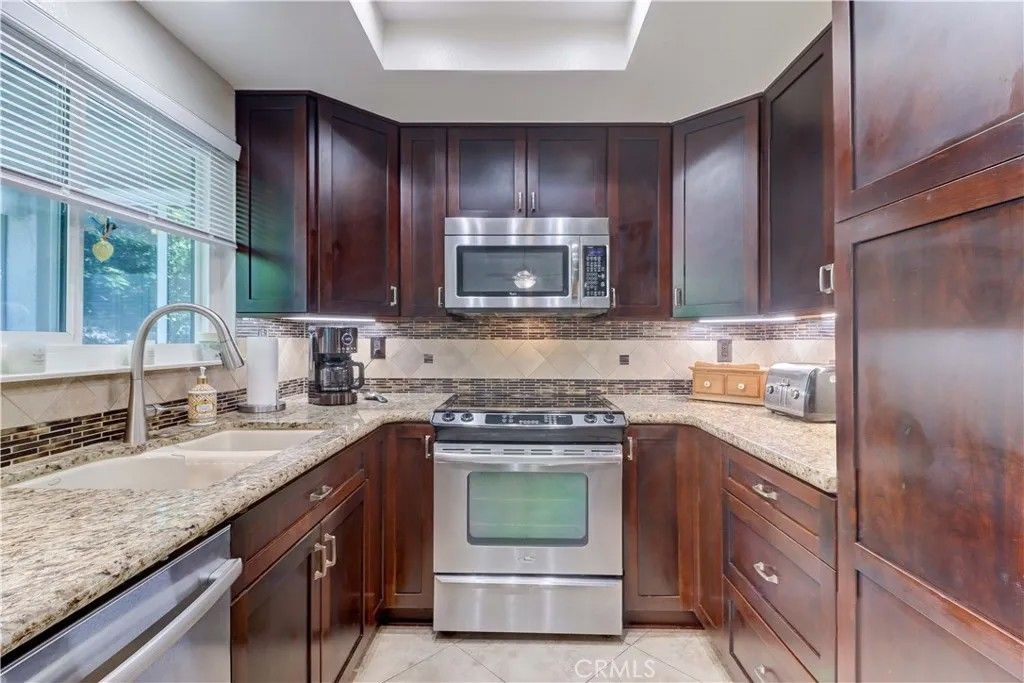 Photo of 2273 Via Mariposa #C, Laguna Woods, CA 92637 (MLS # OC26017514)