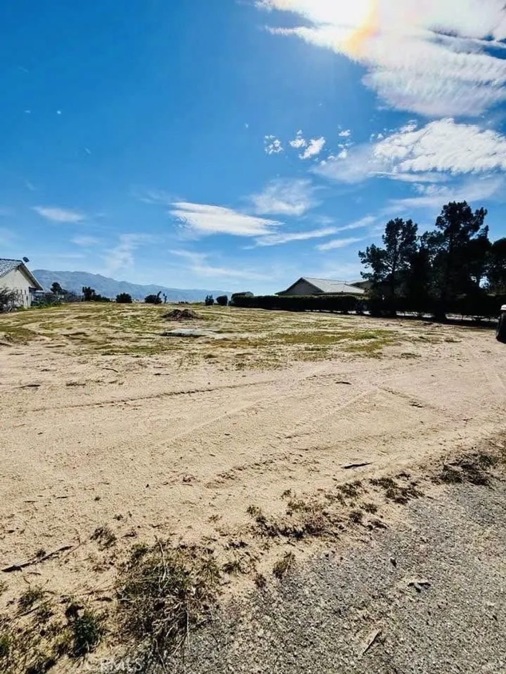 Photo of 39819807 Ranchero, Hesperia, CA 92345 (MLS # HD26053512)