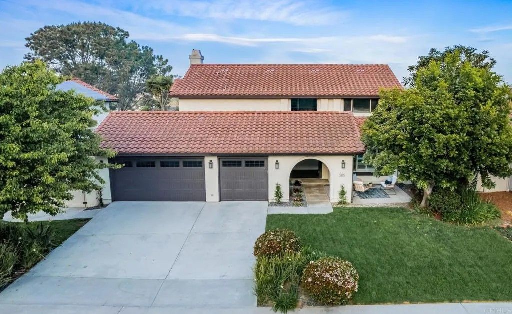 Photo of 385 Via Montanosa, Encinitas, CA 92024 (MLS # NDP2603078)