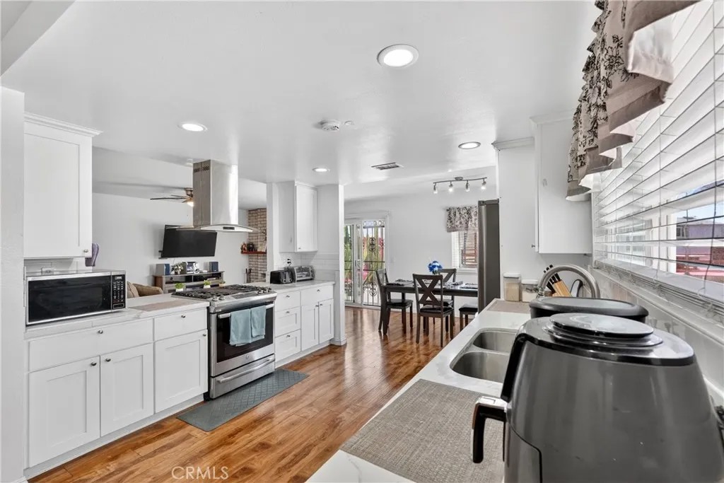 2204 Wilkie Dr