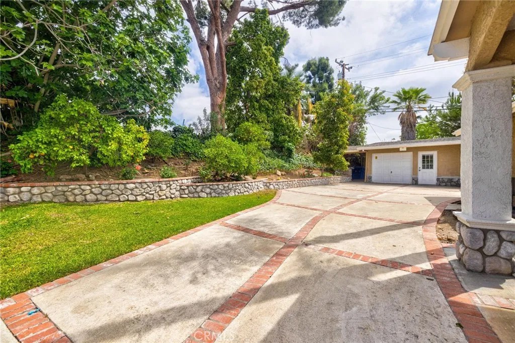 16875 Sausalito Drive