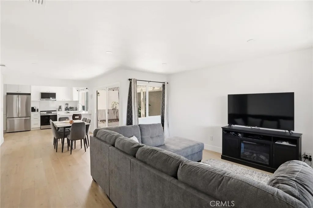 1635 Carmel Circle West