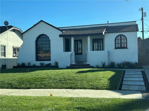 Photo of 1636 W 70th St, Los Angeles, CA 90047 (MLS # SB26010722)