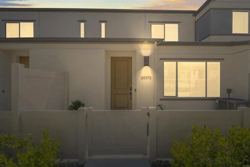 Photo of 35173 Grove Trail, Fallbrook, CA 92028 (MLS # NDP2508538)
