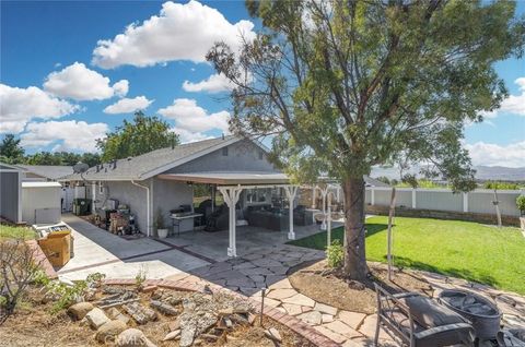 Tiny photo for 27829 Carnegie Ave, Castaic, CA 91350 (MLS # NS25246686)