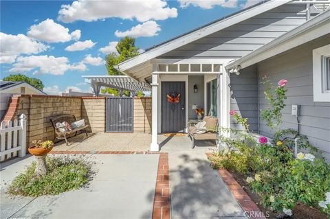 Tiny photo for 27829 Carnegie Ave, Castaic, CA 91350 (MLS # NS25246686)