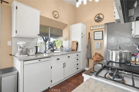Tiny photo for 27829 Carnegie Ave, Castaic, CA 91350 (MLS # NS25246686)