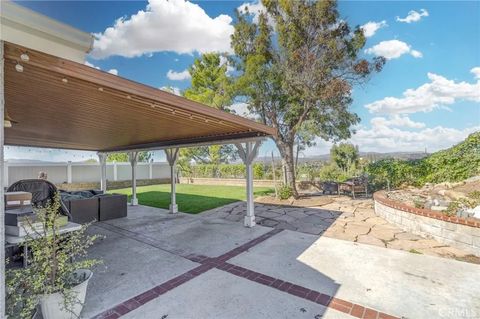Tiny photo for 27829 Carnegie Ave, Castaic, CA 91350 (MLS # NS25246686)