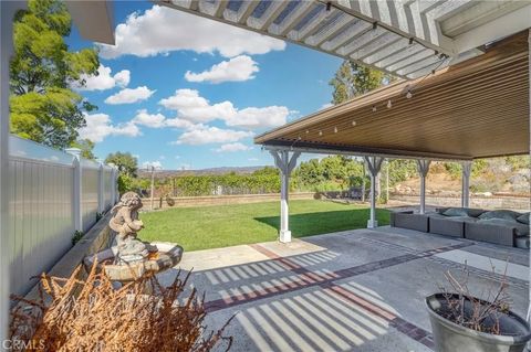 Tiny photo for 27829 Carnegie Ave, Castaic, CA 91350 (MLS # NS25246686)