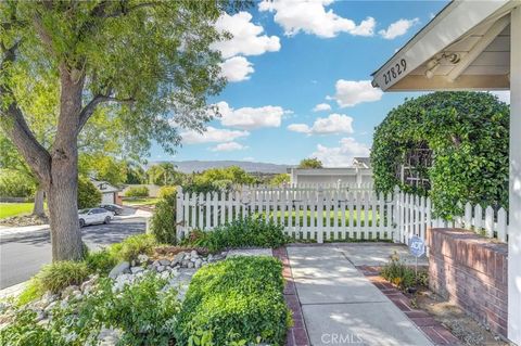 Tiny photo for 27829 Carnegie Ave, Castaic, CA 91350 (MLS # NS25246686)