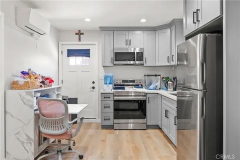 Tiny photo for 27829 Carnegie Ave, Castaic, CA 91350 (MLS # NS25246686)