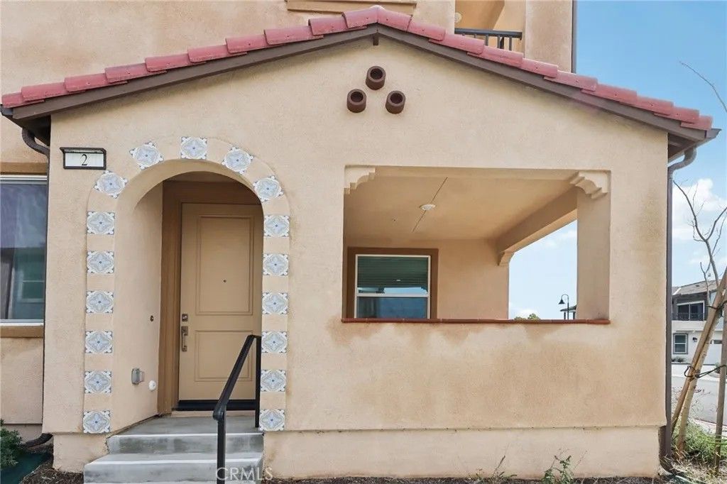 Photo of 15280 Horizon St #2, Fontana, CA 92336 (MLS # CV26032867)