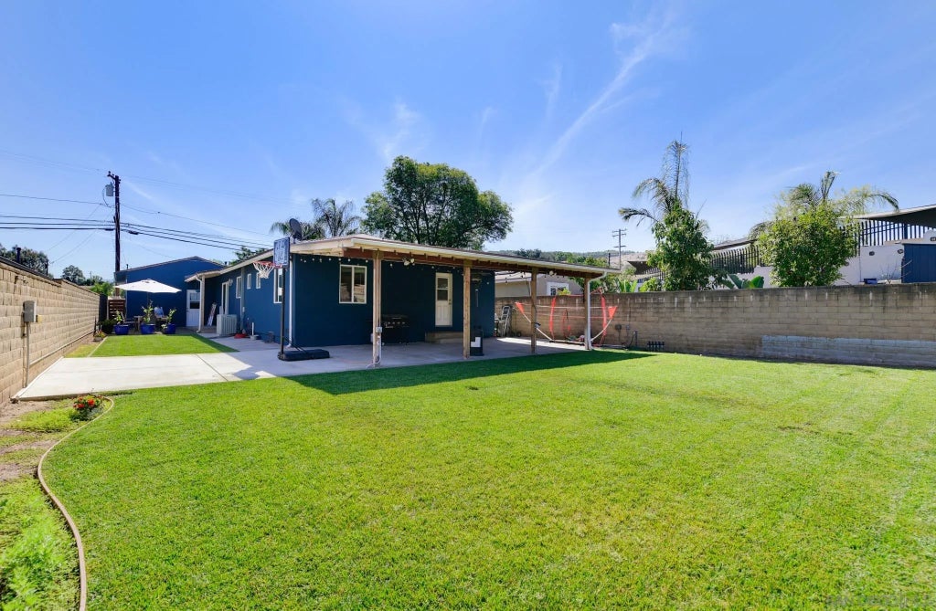 Photo of 9004 El Dorado Pkwy, El Cajon, CA 92021 (MLS # 260020805)