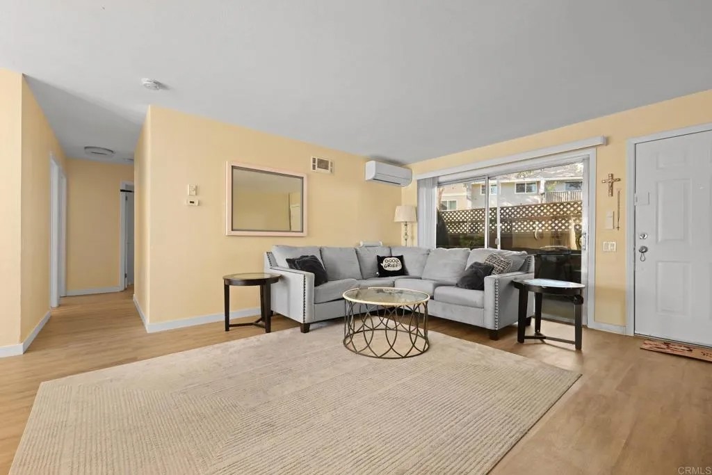 6333 College Grove Way 12103