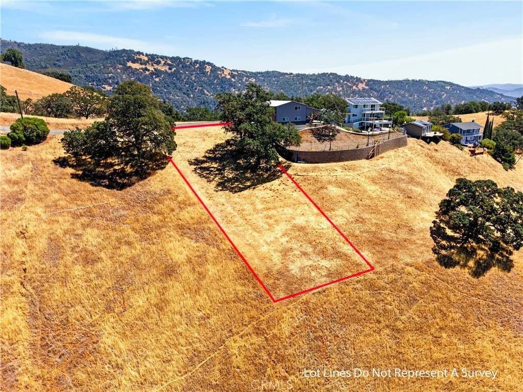 Photo of 775 Pearl Ct, Glenhaven, CA 95458 (MLS # LC26177667)