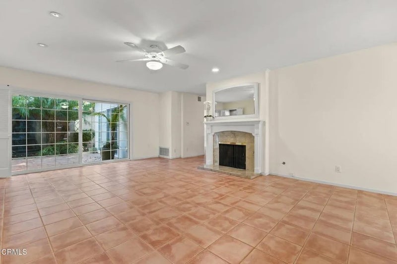 2554 Neptune Place