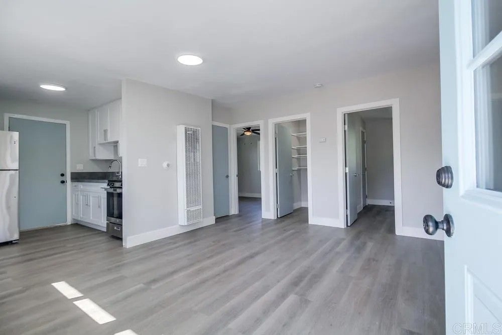 854-856 45Th Street