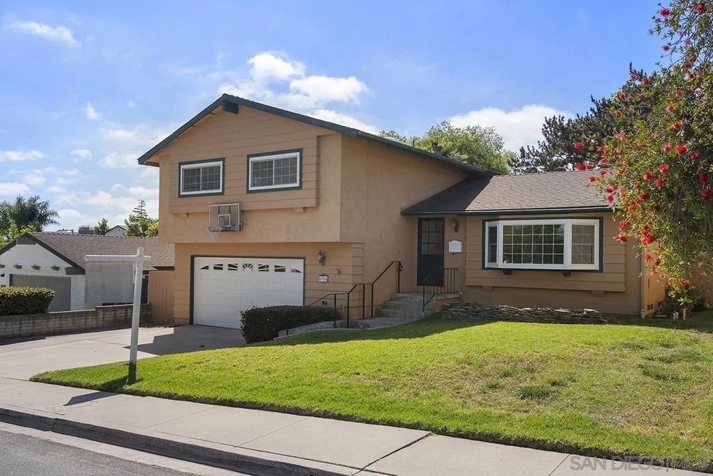 Photo of 5914 Agee Street, San Diego, CA 92122 (MLS # 260009222)