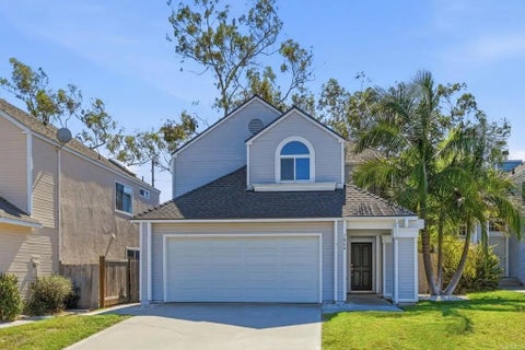 Photo of 1866 Via Primero, Oceanside, CA 92056 (MLS # NDP2609307)