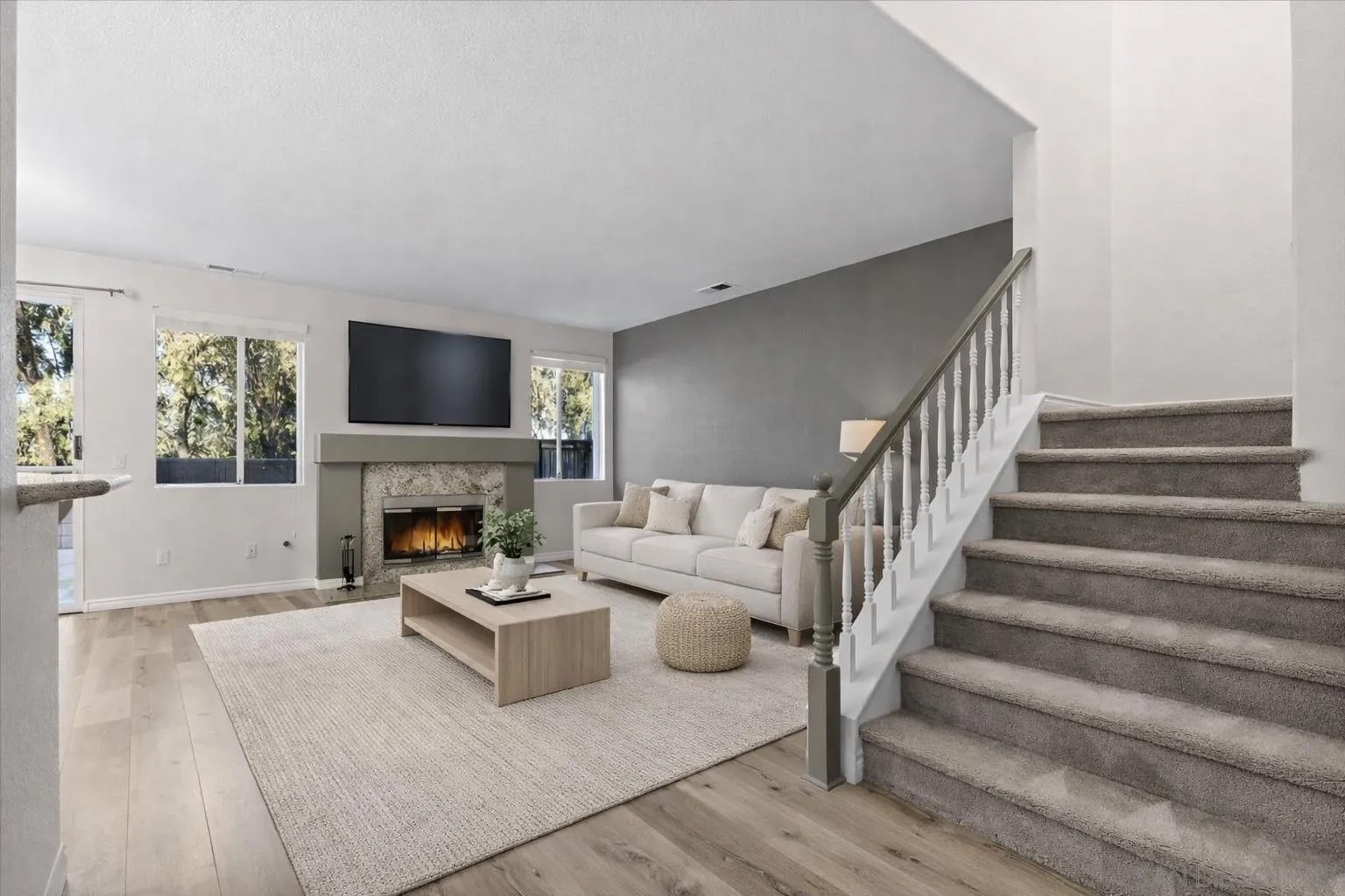 16156 Avenida Venusto 2