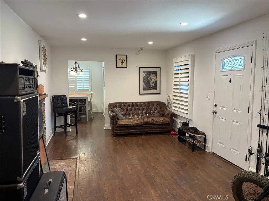 Photo of 12917 Gladstone Ave, Sylmar, CA 91342 (MLS # SR26068550)