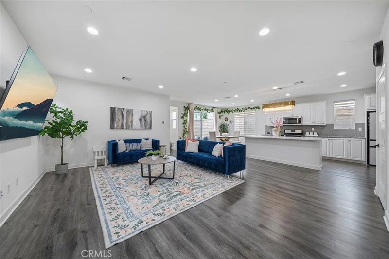 3547 E Delight Paseo