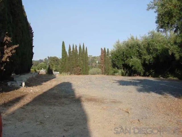 1252 Navel Place 1