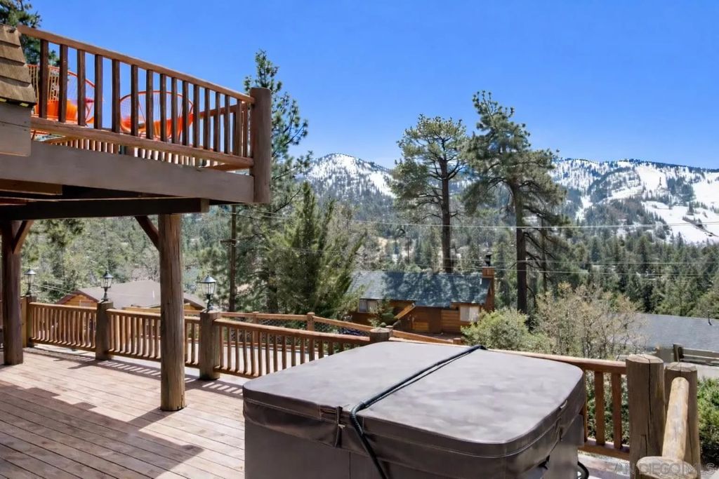 Photo of 43469 Sheephorn Rd, Big Bear Lake, CA 92315 (MLS # 260010464)