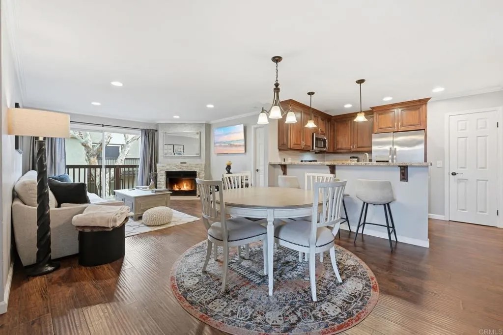 7702 Caminito Puerto 204