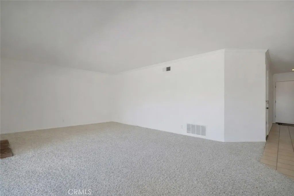 Photo of 26216 Rainbow Glen Drive, Newhall, CA 91321 (MLS # SR26053579)