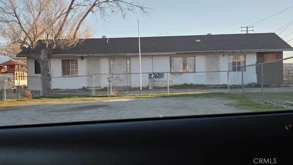 Photo of 27685 Waterman St, Barstow, CA 92311 (MLS # IG26021782)